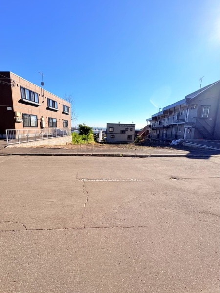 現地外観写真：整った綺麗な敷地！自由度の高い建築プランが可能です♪