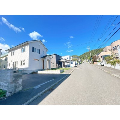 【現地外観】別角度の現地外観です。
