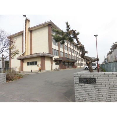 北中学校まで徒歩約10分（約650m）