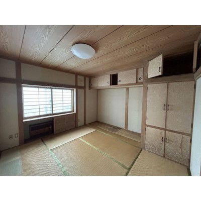 【リフォーム中】1階北西側和室約7.5帖洋室に変更予定です。