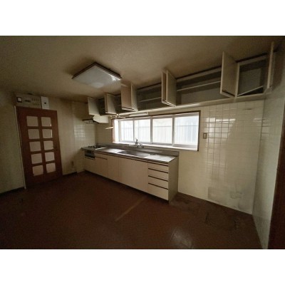 【リフォーム中】キッチン新品のキッチンに交換予定です。
