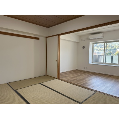 和室とリビングをつなげて使える2WAY仕様。来客時やくつろぎの空間など、ライフスタイルに合わせて活用できます。