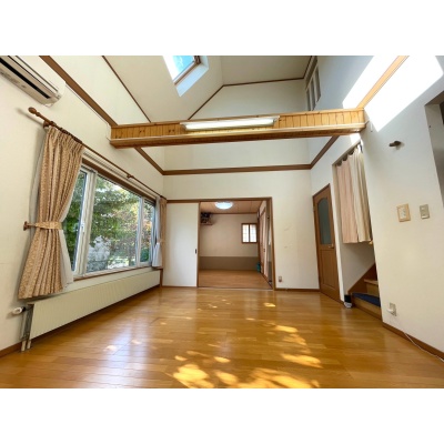 恵庭市島松旭町3丁目 4LDK 中古戸建 リビング