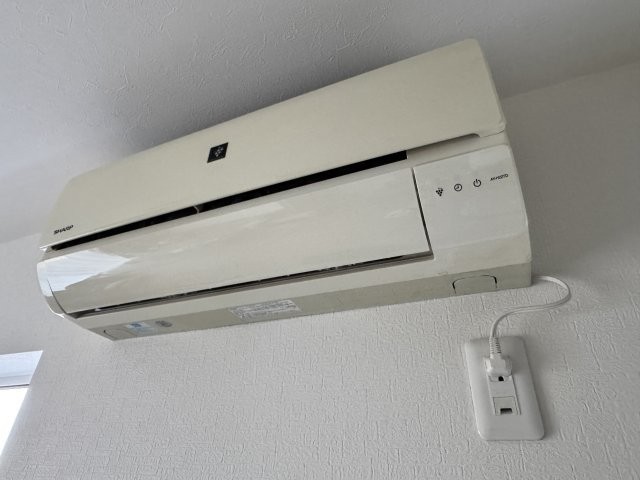 リビングエアコンもついております
