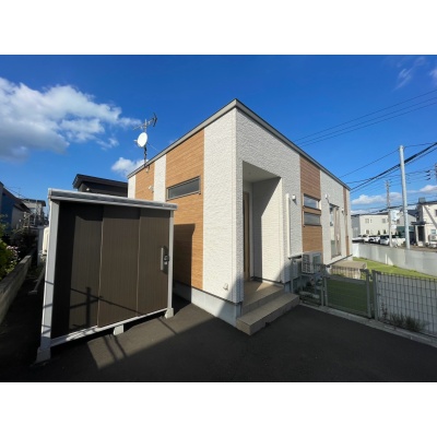 恵庭市文京町4丁目 角地2LDK平家住宅 現地外観