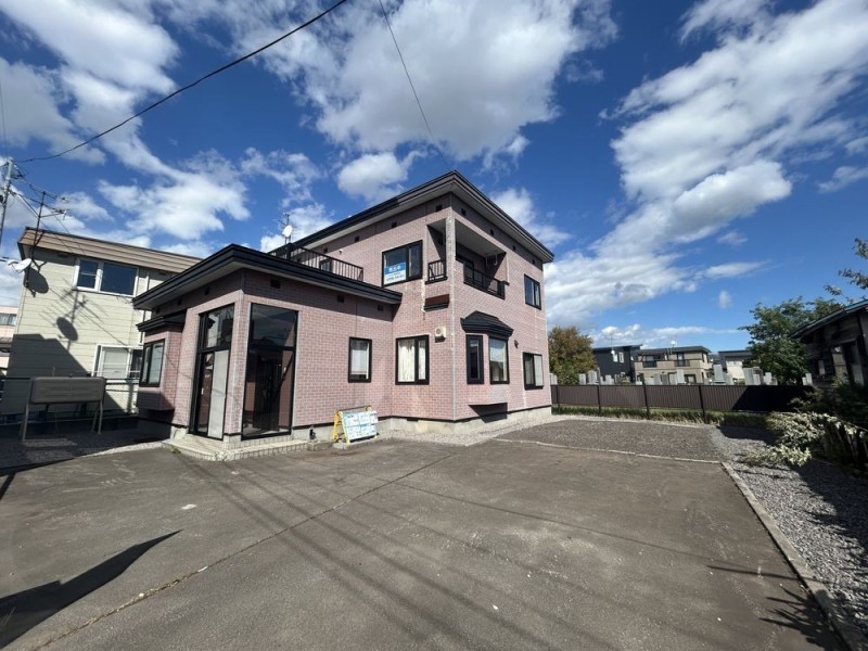 函館市富岡町一丁目　戸建て