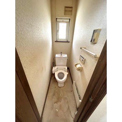 【リフォーム中】2階トイレは収納へ変更します