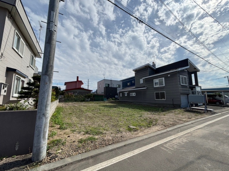 前面道路（幅員約8m公道）