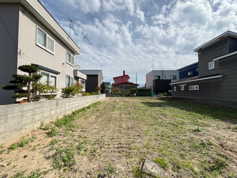 現地写真（更地・建築前）