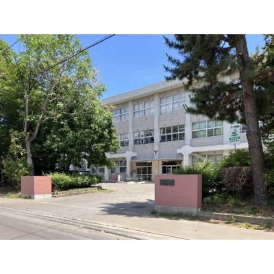 本通小学校　徒歩18分（約1400m）