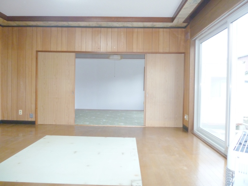 床暖房埋め込み型