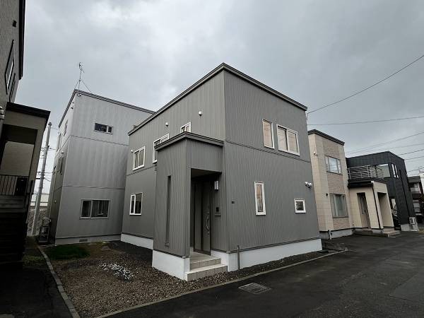 豊平区中の島一条４丁目　中古戸建