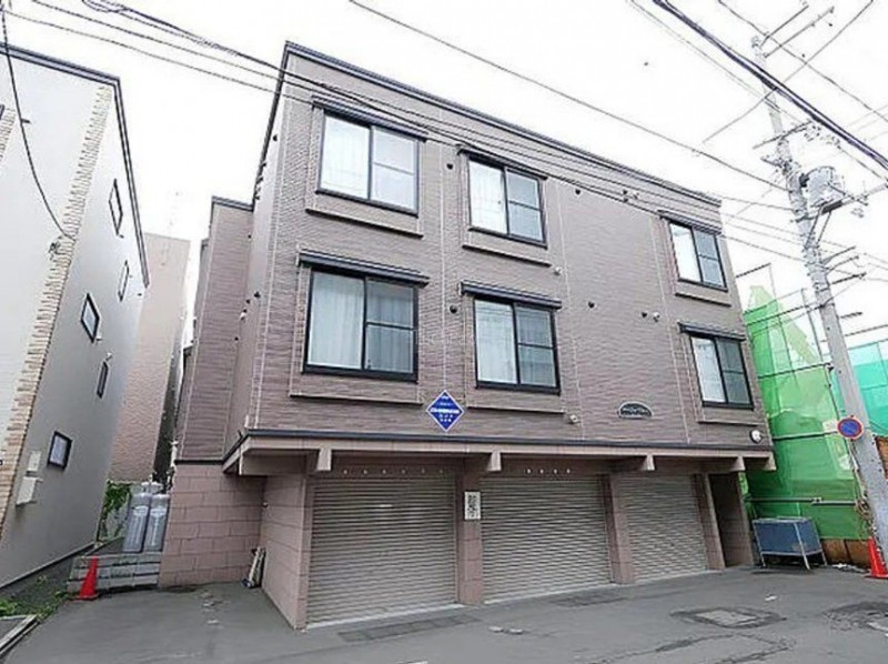(I-6852-01)北海道札幌市 一棟木造アパート