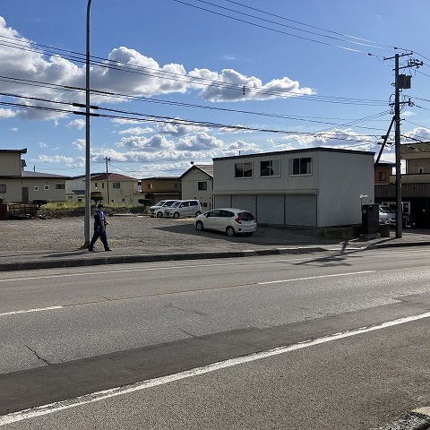 亀田郡七飯町本町３丁目土地２筆