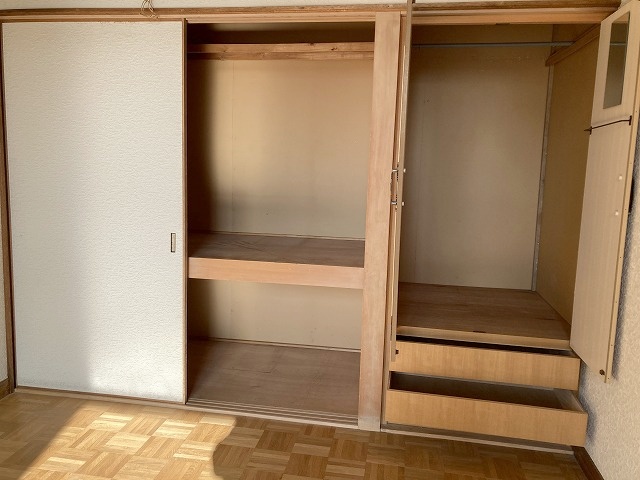 ２階7.5帖洋室収納！こちらもしっかりとした収納力がありそうです！