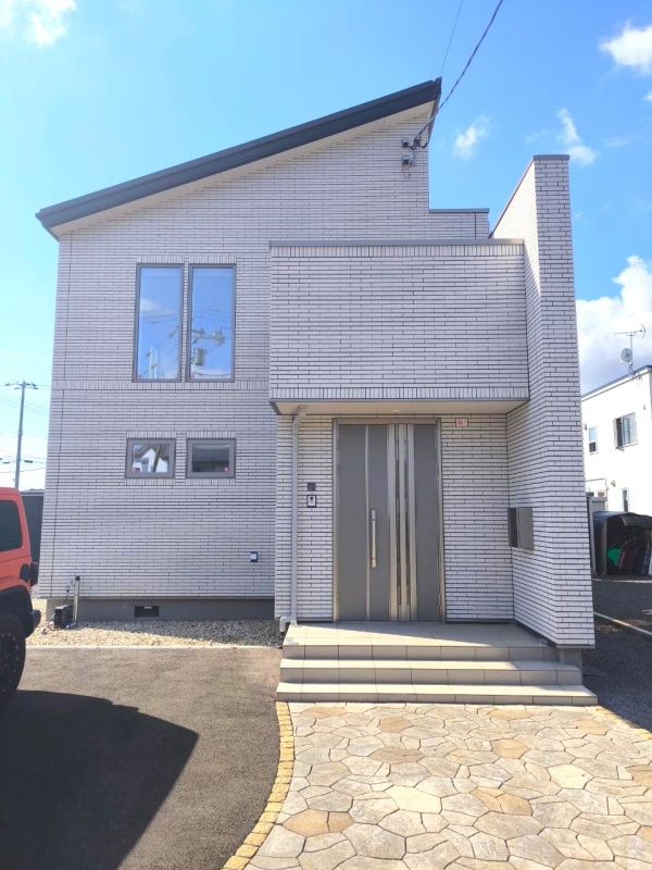 北斗市東前 築浅中古住宅