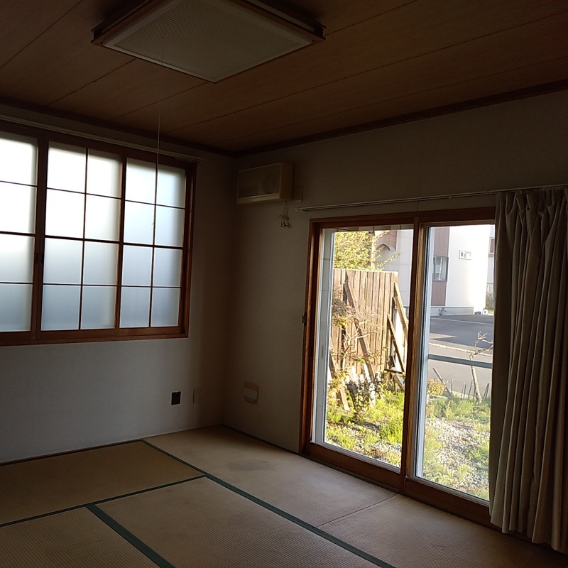 居間