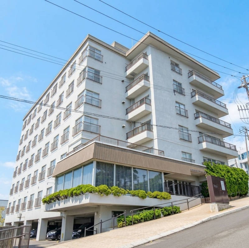 函館山元町シュロス角部屋