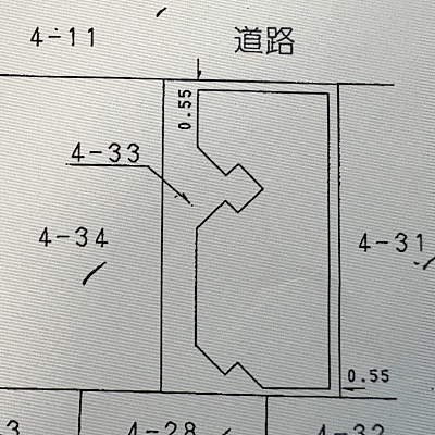 家屋番号：4番33共同住宅