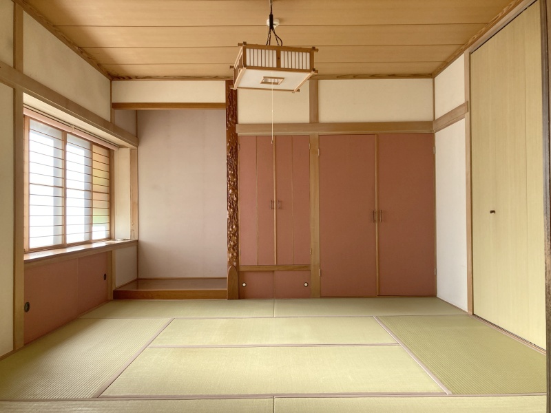 1階8帖和室！明るくて収納も多い和室です！