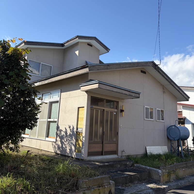 西旭岡町１丁目戸建