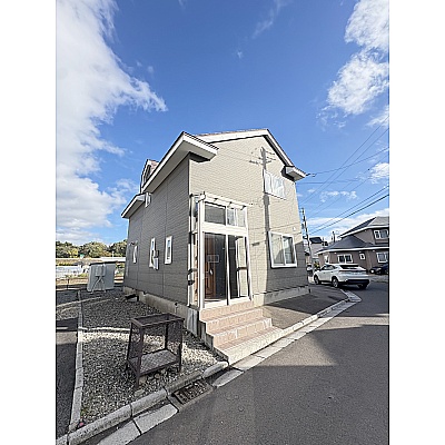 建物外観（正面）