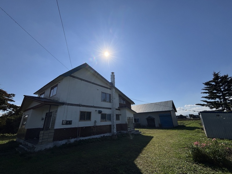 空知郡南幌町南１３線西