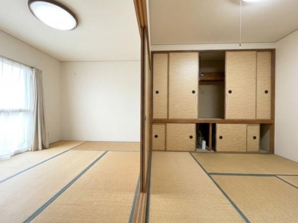 和室：ふすまをあければ広い空間としても♪