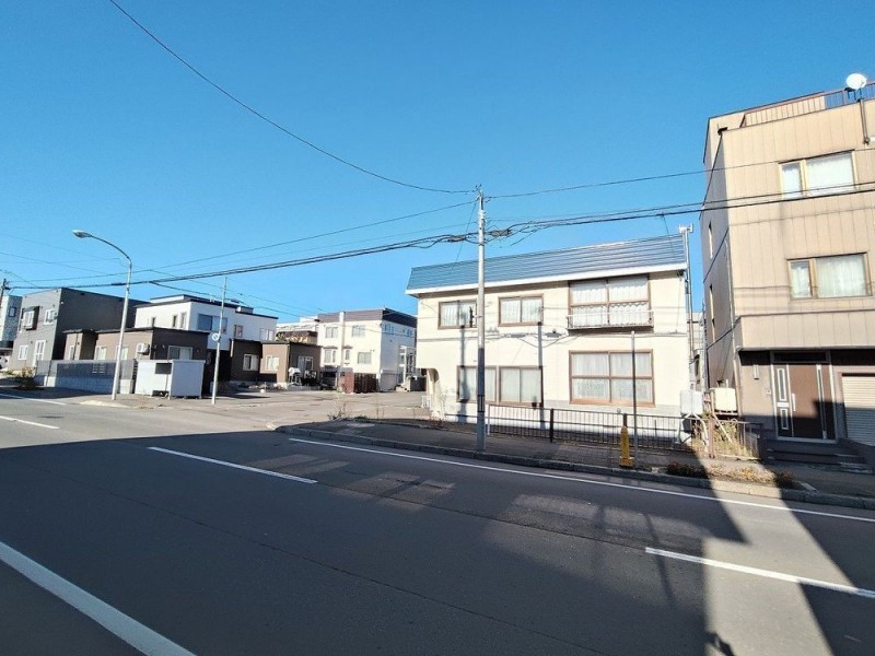 中学校、小学校徒歩圏内の立地