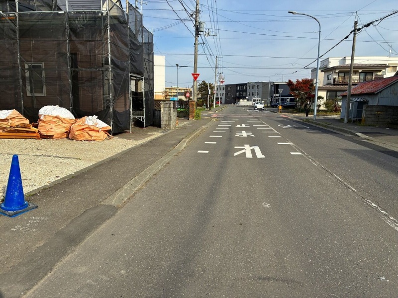 前面道路は8.0m！