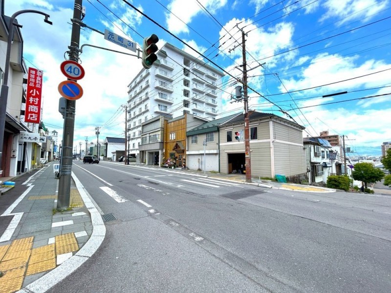 【現況】函館を象徴する大三坂の景観を身近に感じるマンション…