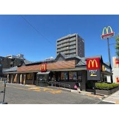 徒歩5分。