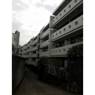 原宿不動産(株)